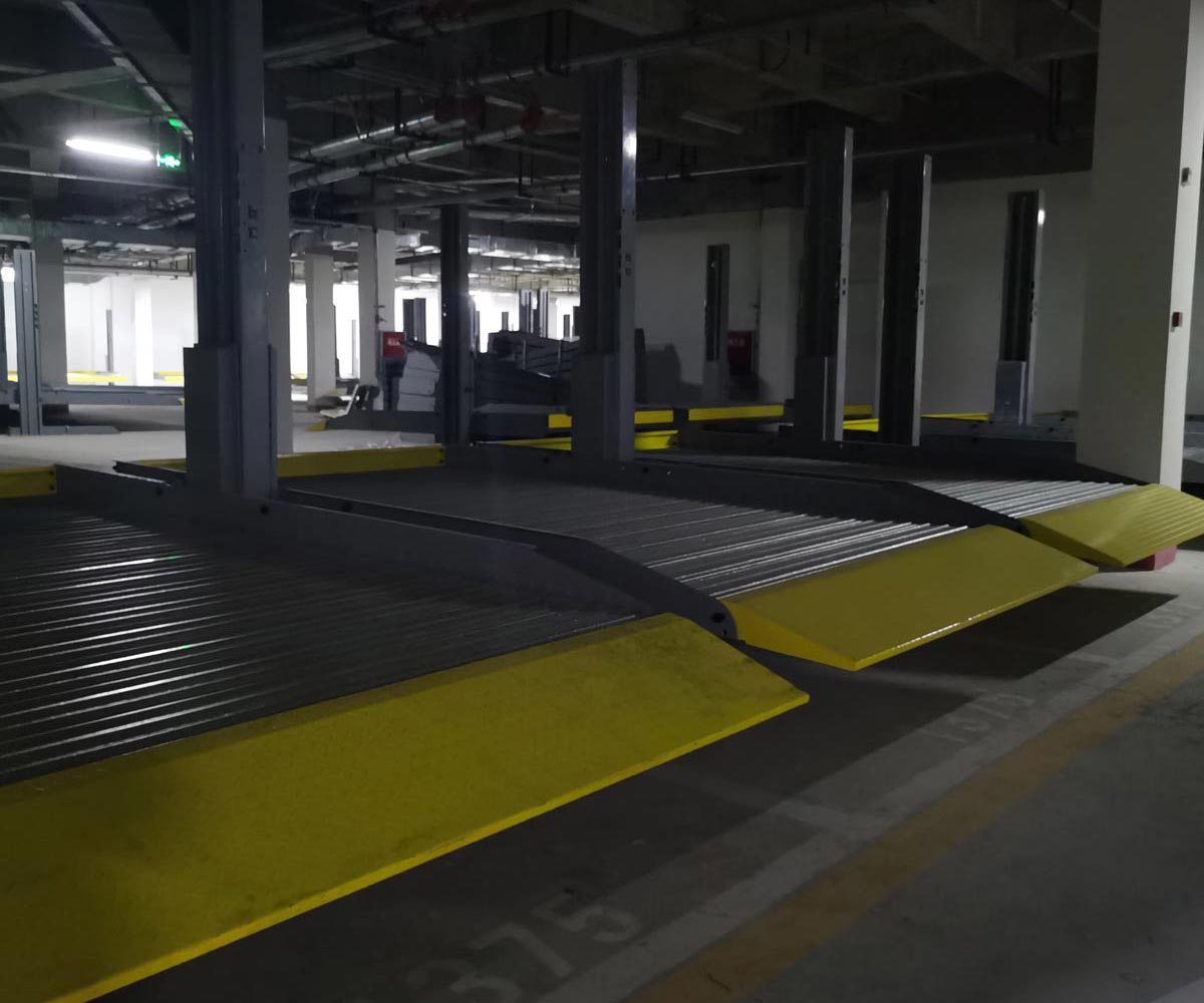 三层升降横移机械樱花免费视频网址观看场维保